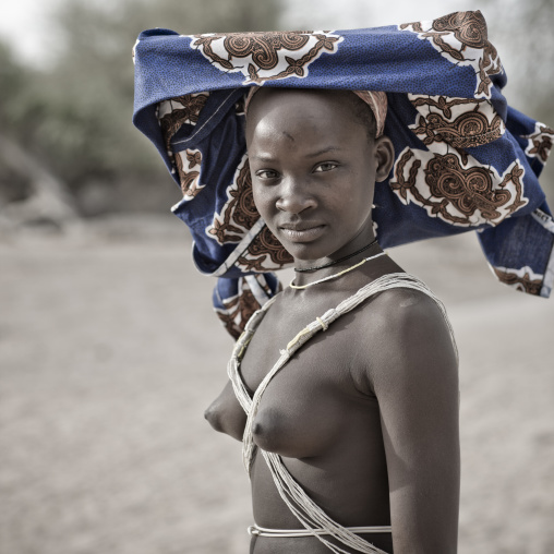 Mucubal Teenage Girl With Ompota Headdress, Virie Area, Angola