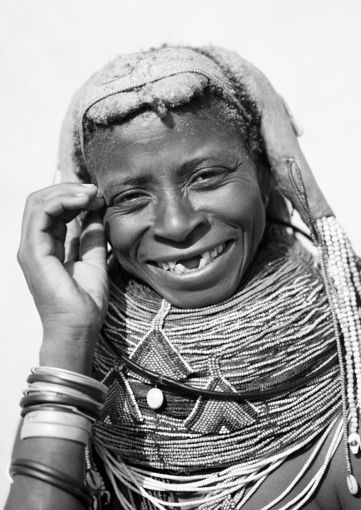 Mwila Woman With Vikeka Necklace At Huila Town Market, Angola