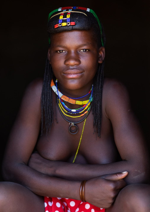 Muhakaona tribe woman, Cunene Province, Oncocua, Angola