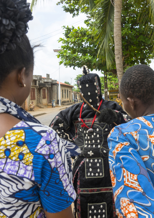 Benin, West Africa, Porto-Novo, egoun egoun spirit of the deads asks money to a couple in exchange of blessings
