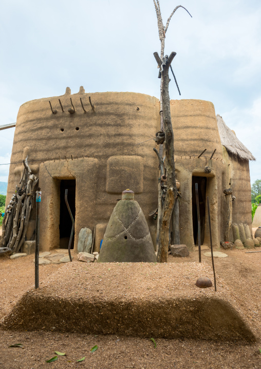 Benin, West Africa, Boukoumbé, voodoo altars in front of a traditional tata somba house