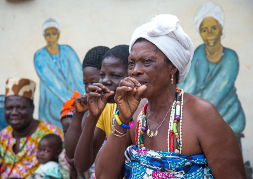 Benin, West Africa, Savalou, priestesses from the voodoo covent of the royal palace singing