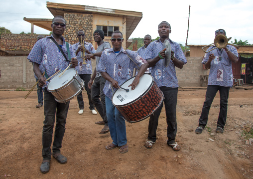 Benin, West Africa, Savalou, orchestra playing in the street
