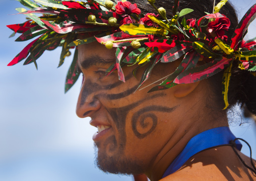 Man With Traditional Headdress And Make Up In Tapati Festival, Easter Island, Chile