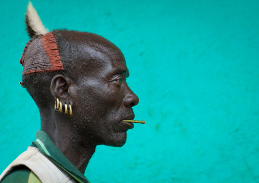 Banna Man Profile Portrait Original Tribal Hairstyle And Earrings Chewing Siwak Omo Valley Ethiopia