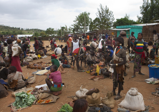 People On Key Afer Market Omo Valley Ethiopia