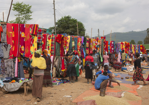 Jinka canvas market with people selling Ethiopia