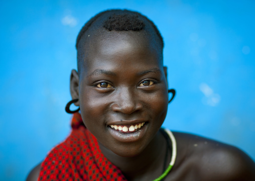 Smiling Bodi Woman Portrait Hana Mursi Village Omo Valley Ethiopia