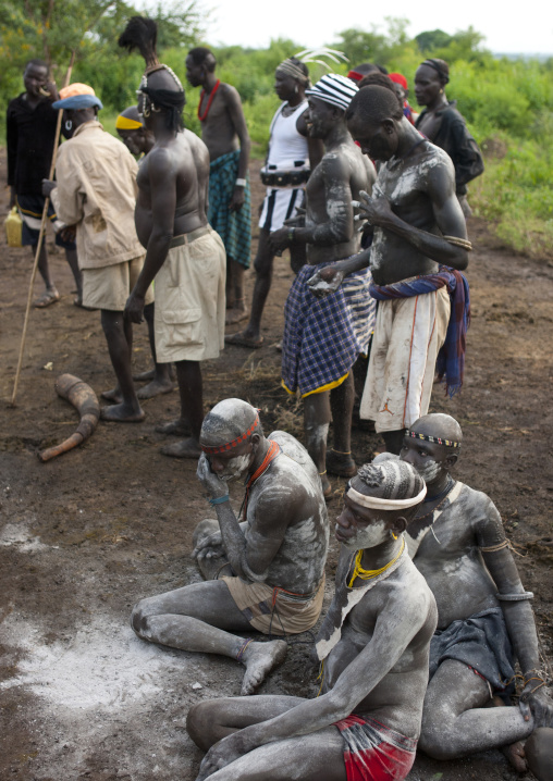 Bodi Men Putting Ash On Their Body Before Kael New Year Ceremony Omo Valley Ethiopia