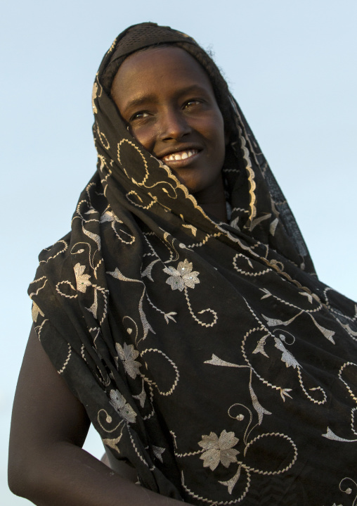 Afar Tribe Woman Putting Her Veil, Assaita, Afar Regional State, Ethiopia