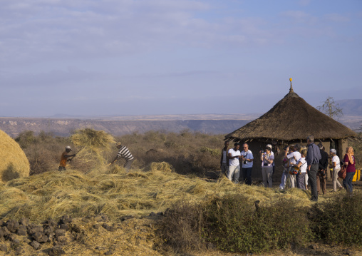 Group Of Western Tourists Visiting A Farm, Dila, Ethiopia