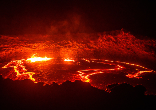 The living lava lake in the crater of erta ale volcano, Afar region, Erta ale, Ethiopia