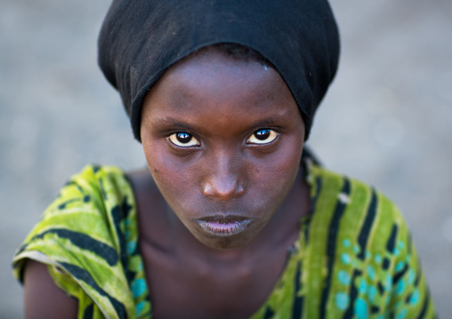 Portrait of an afar tribe girl, Afar region, Afambo, Ethiopia