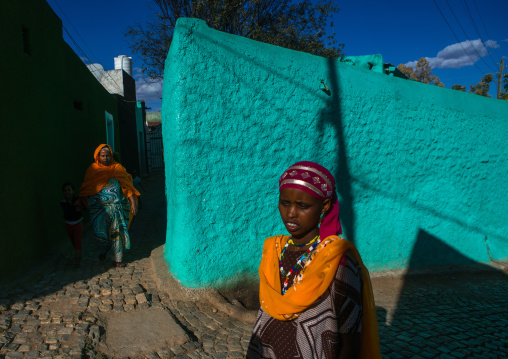 Women walking in the streets of the old town, Harari region, Harar, Ethiopia
