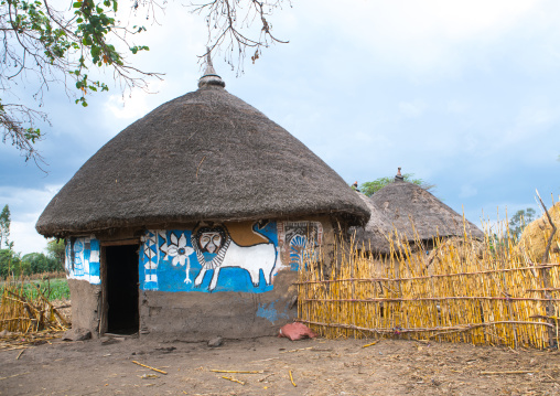 Ethiopia, Kembata, Alaba Kuito, painted house of alaba people
