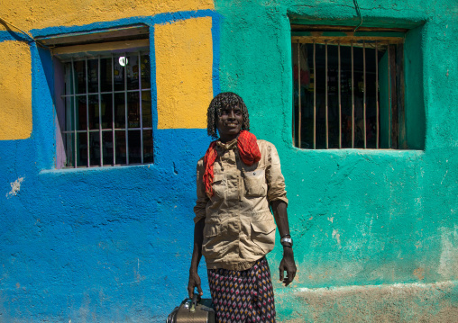 Portrait of an Afar tribe man with curly hair, Afar region, Assaita, Ethiopia