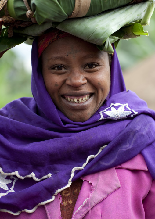Benje woman, Ethiopia