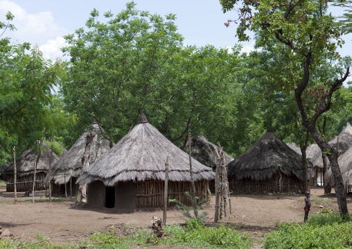 Village of sudanese refugees near dima, Gambella province, Ethiopia