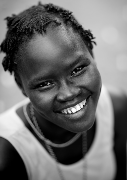 Anuak woman, Dima village, Gambella province, Ethiopia