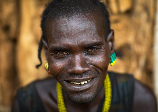 Portrait of a smiling Hamer tribe man, Omo valley, Turmi, Ethiopia