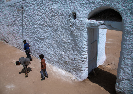 Ethiopian children in front of an muslim holy site, Harari Region, Harar, Ethiopia