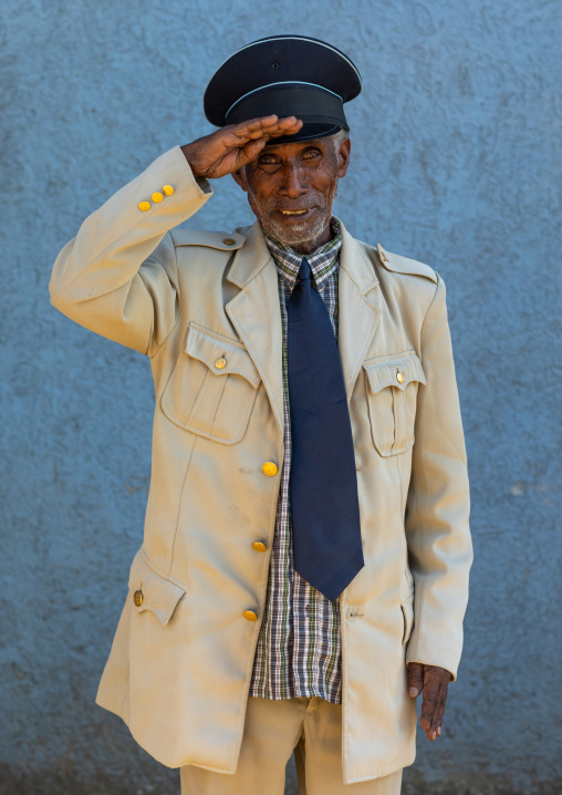 Veteran from the italo-ethiopian war in army uniform saluting, Addis Abeba region, Addis Ababa, Ethiopia