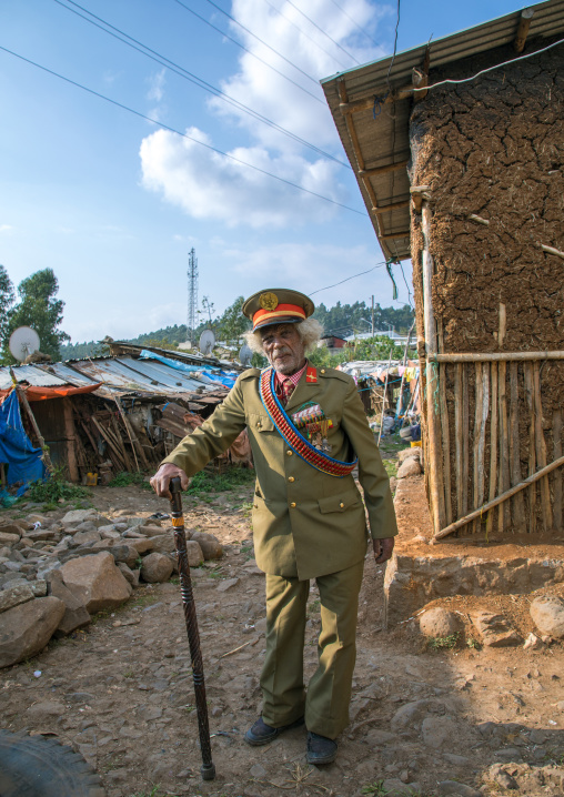 Ethiopian veteran from the italo-ethiopian war in army uniform in the street, Addis Ababa Region, Addis Ababa, Ethiopia
