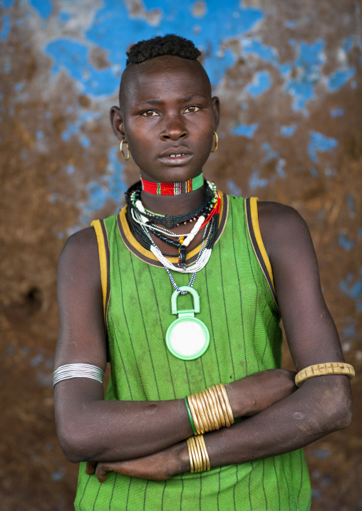 Girl from menit tribe posing, Jemu, Omo valley, Ethiopia