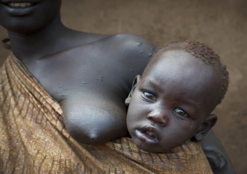Bodi Tribe Baby With Mother, Hana Mursi, Omo Valley, Ethiopia