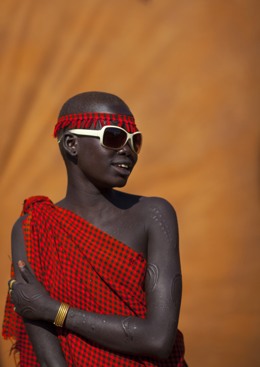 Bodi Tribe Young Woman With Sunglasses, Hana Mursi, Omo Valley, Ethiopia