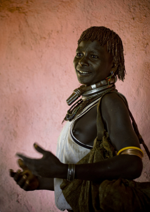 Hamer Tribe Woman With Metal Necklace And A Bag, Omo Valley, Ethiopia