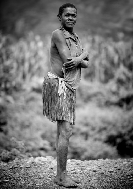 Black and white portrait of an old ari tribe woman, Jinka, Ethiopia