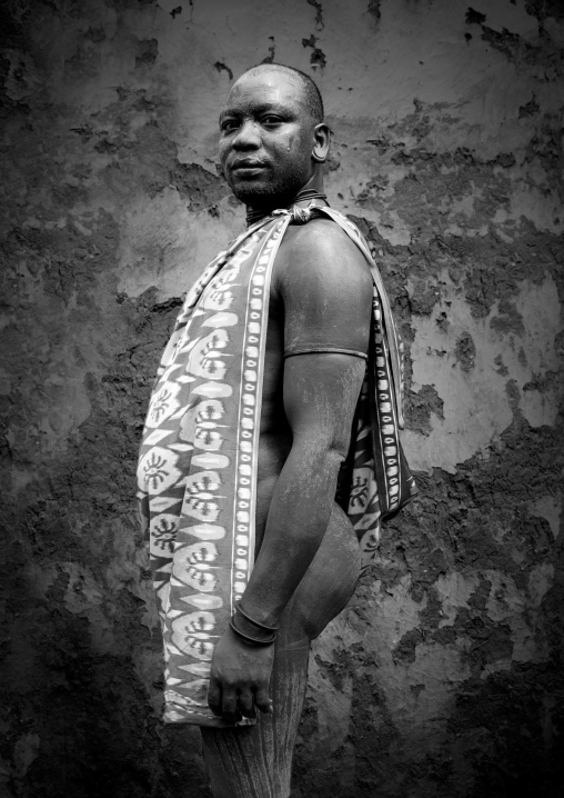Bodi Man With Naked Bottom Posing Ethiopia