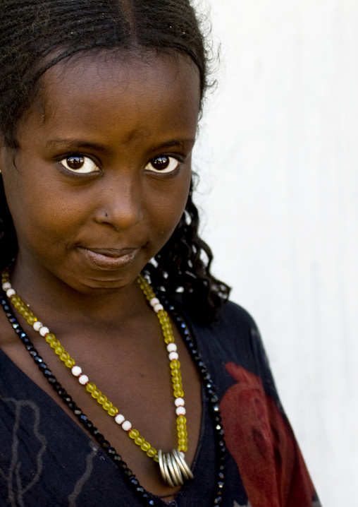 Afar tribe girl, Assaita, Afar regional state, Ethiopia