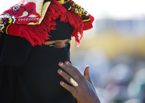 Woman at aid el kebir celebration, Assaita, Afar regional state, Ethiopia