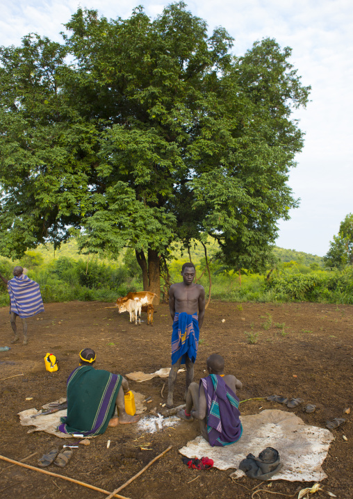 Bodi Tribe Men And Their Cattle, Hana Mursi, Omo Valley, Ethiopia