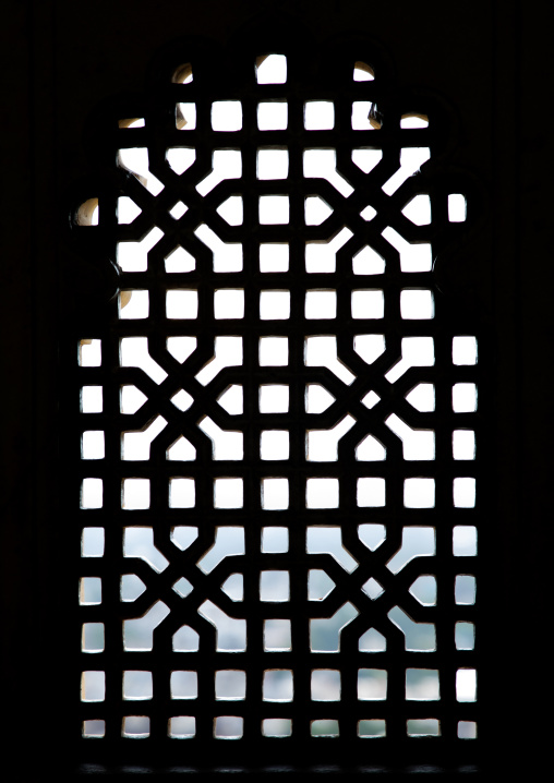 Jali window in the city palace, Rajasthan, Udaipur, India