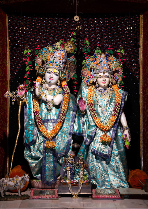 Religious idols statues in Giriraj dharan mandir, Rajasthan, Dausa, India