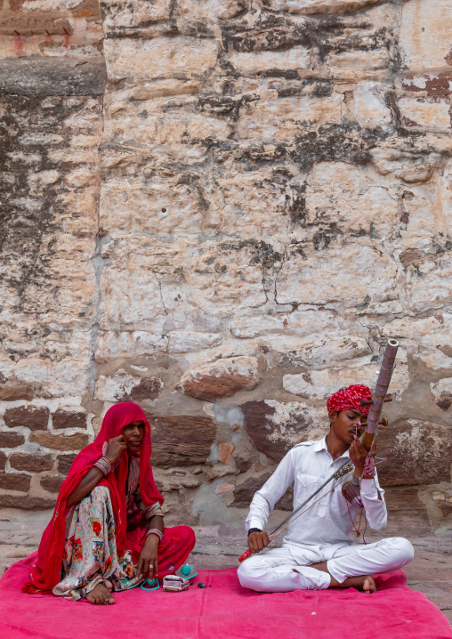 Rajasthani musician and singer in Mehrangarh fort, Rajasthan, Jodhpur, India