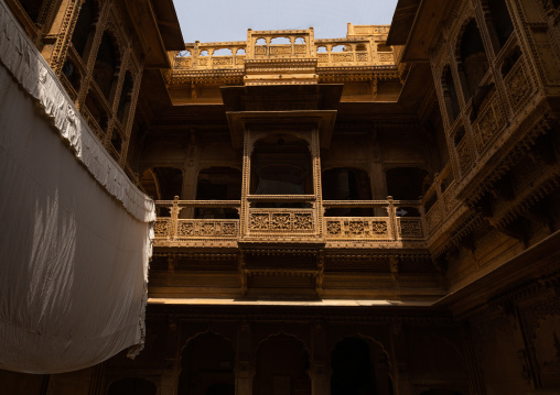 Patwa haveli courtyard and balcony, Rajasthan, Jaisalmer, India