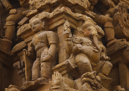 Statues In Brihadishwara Temple, Thanjavur, India