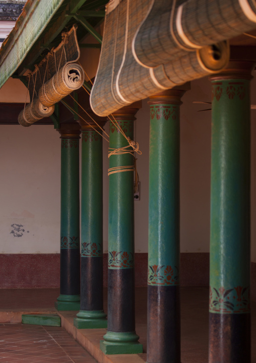 Painted Pillars In The Inner Hall With Wicker Curtain In The Chettinad Palace, Kanadukathan Chettinad, India