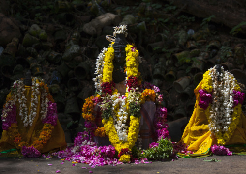 Altar With Statues Of Deities Adorned With Flowers And Offerings At The Ayyanar Temple, Pudukkottai, India
