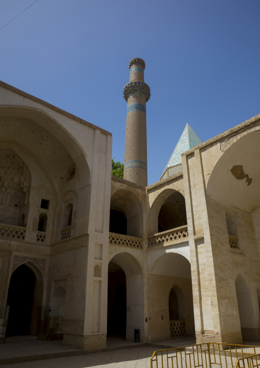 Jameh mosque courtyrad, Isfahan province, Natanz, Iran