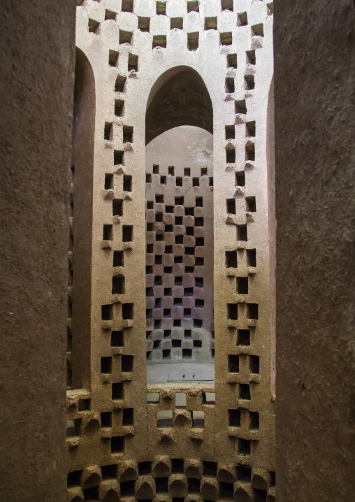 Old dovecote for pigeons, Isfahan Province, Isfahan, Iran
