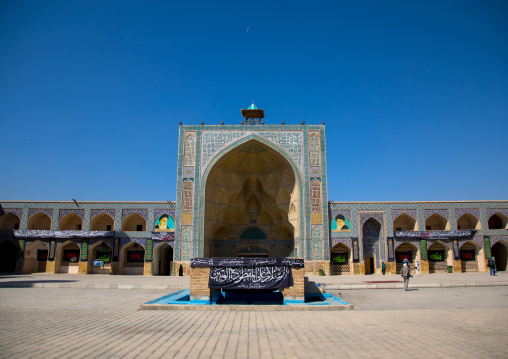 Jameh masjid or Friday mosque courtyrad, Isfahan Province, Isfahan, Iran