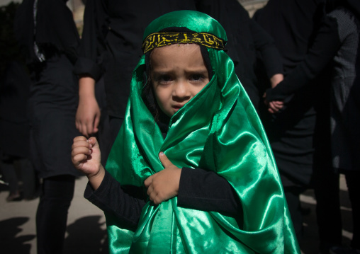 Iranian shiite muslim girl dressed for Muharram, Lorestan Province, Khorramabad, Iran