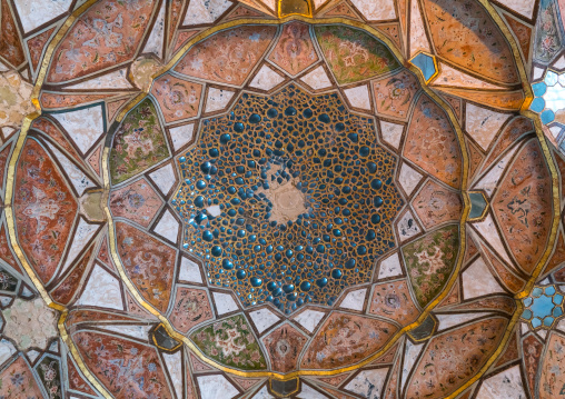 Chehel Sotoun Forty Columns Palace ceiling, Isfahan Province, Isfahan, Iran