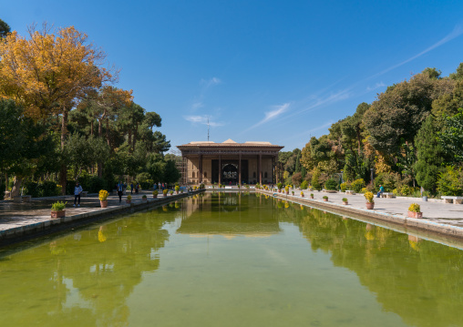 Pond at Chehel Sotoun Forty Columns palace, Isfahan Province, Isfahan, Iran