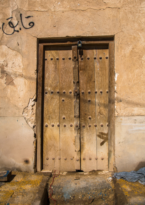 old wooden door, Hormozgan, Bandar-e Kong, Iran